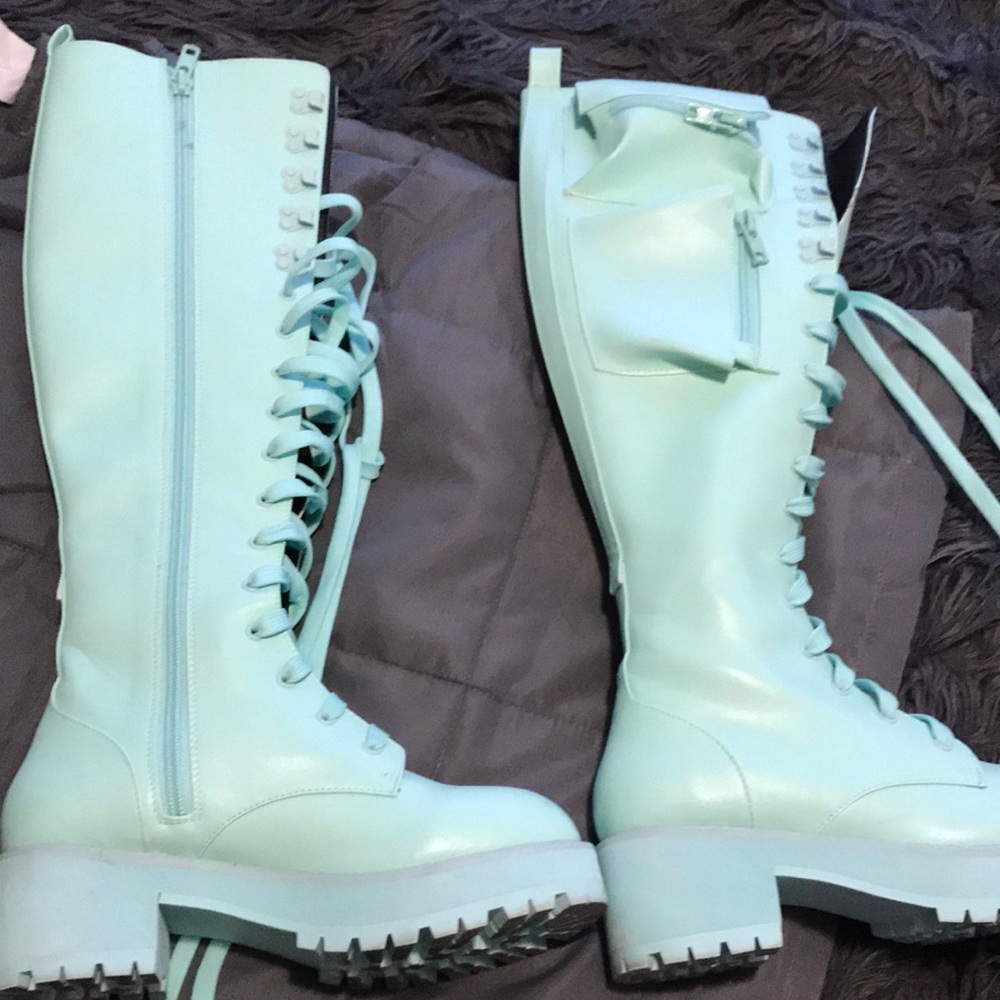Sugarthrillz mint obsedian boots